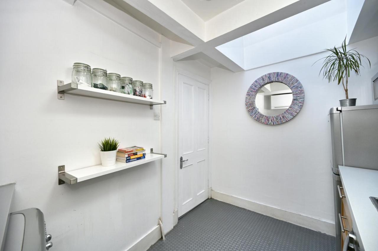 Soho, Piccadilly & Chinatown - Two Bedroom & Two Double Beds Apartment Londyn Zewnętrze zdjęcie