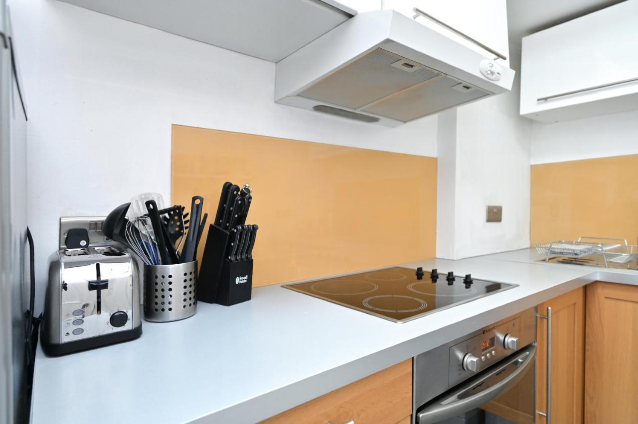 Soho, Piccadilly & Chinatown - Two Bedroom & Two Double Beds Apartment Londyn Zewnętrze zdjęcie